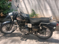 Black Royal Enfield Bullet Standard 350