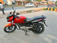 Red Bajaj Pulsar 150