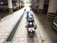 Blue Bajaj Avenger 220 DTS-i
