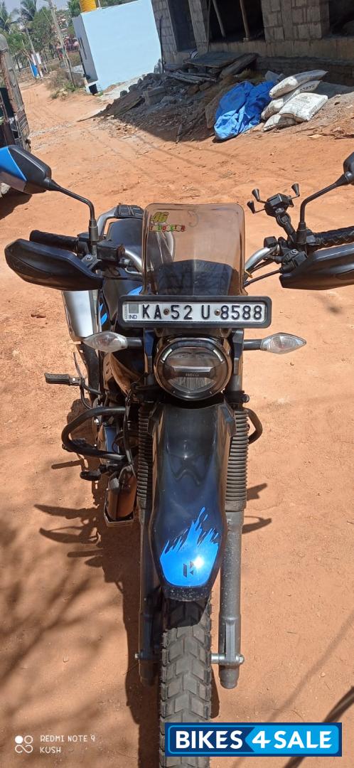 Blue And Black Hero Xpulse 200 4V