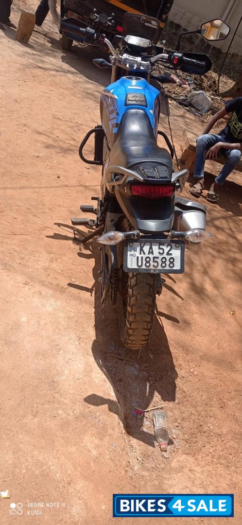 Blue And Black Hero Xpulse 200 4V