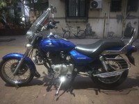 Blue Bajaj Avenger 220 DTS-i