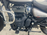 Silver Royal Enfield Meteor 350 Supernova