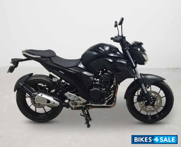 Yamaha FZ25