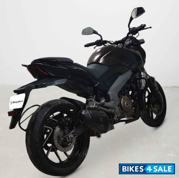 Bajaj Dominar 400