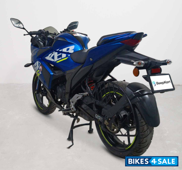 Suzuki Gixxer SF