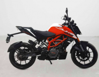 KTM Duke 125