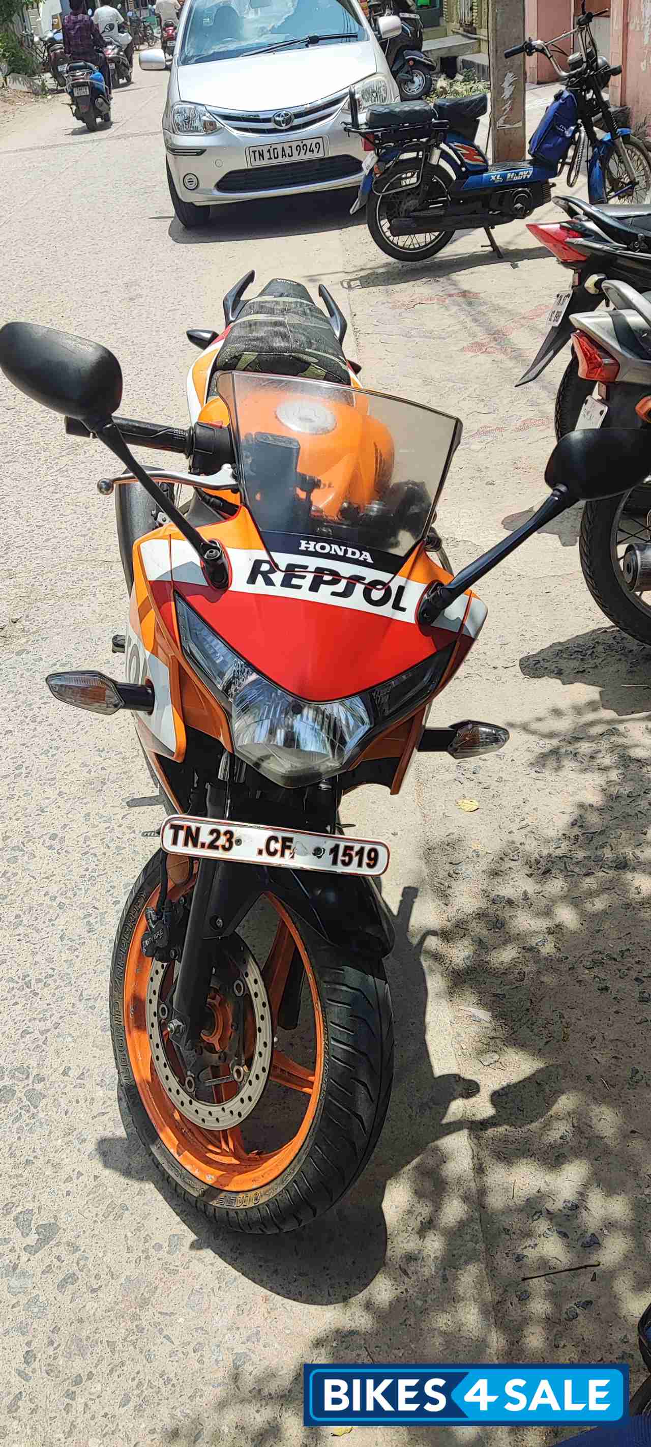 Orange Honda CBR 250R