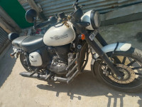 Jawa 42 Dual Channel ABS Sirius White