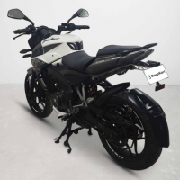 Bajaj Pulsar NS200