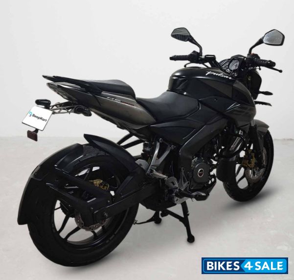 Bajaj Pulsar NS200