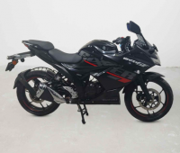 Suzuki Gixxer SF