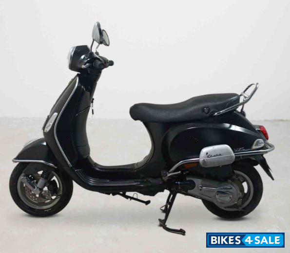Vespa VXL 125
