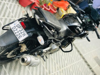 Bajaj Pulsar 220F