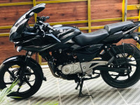 Bajaj Pulsar 220F