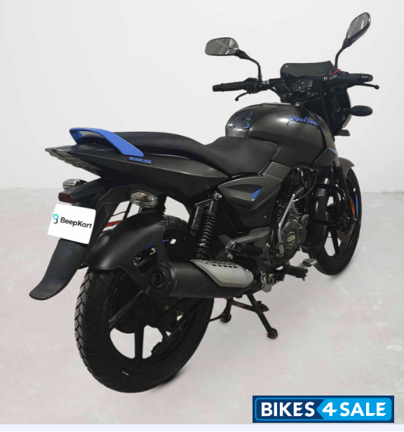 Bajaj Pulsar 125