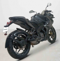 Bajaj Pulsar RS 200