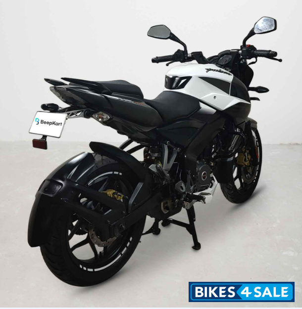Bajaj Pulsar NS200 Bajaj Pulsar NS200