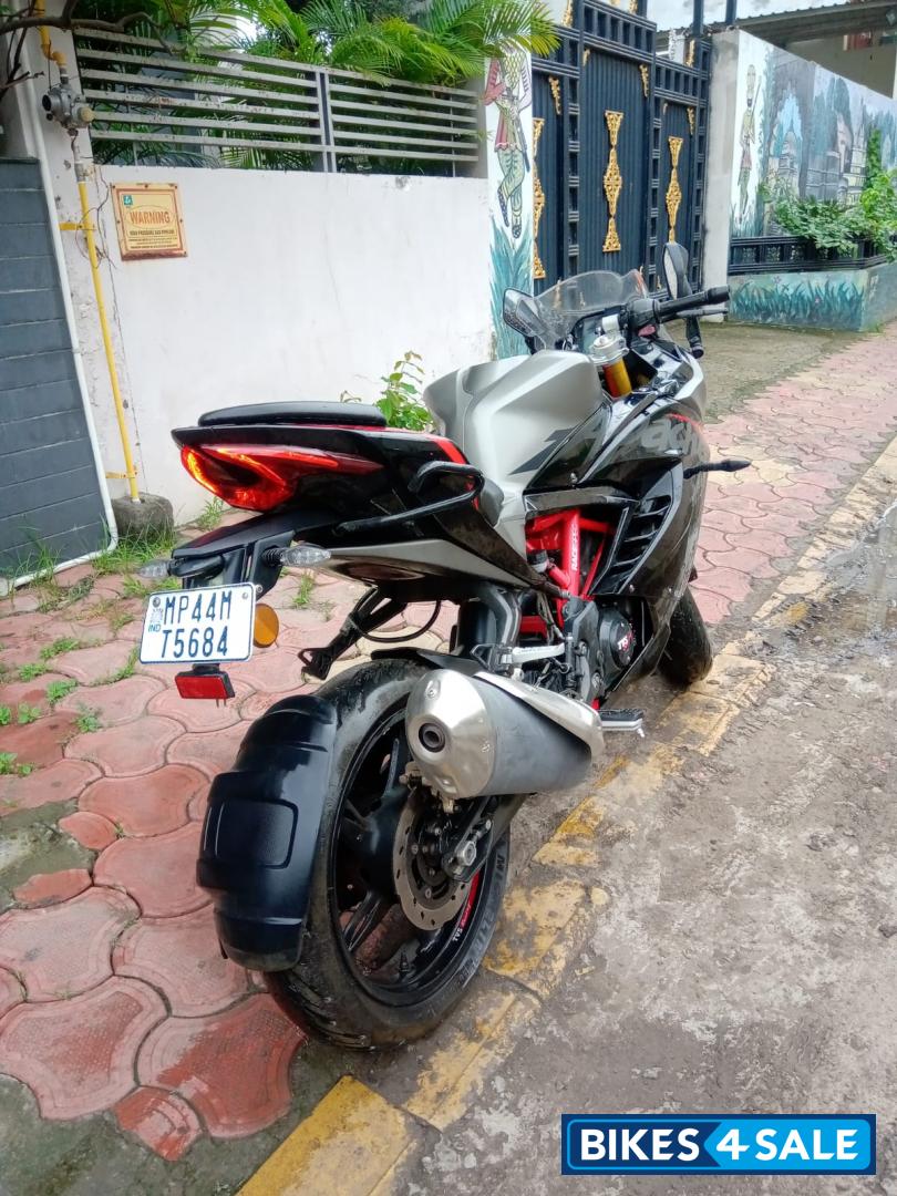 Titanium Black TVS Apache RR 310 2020