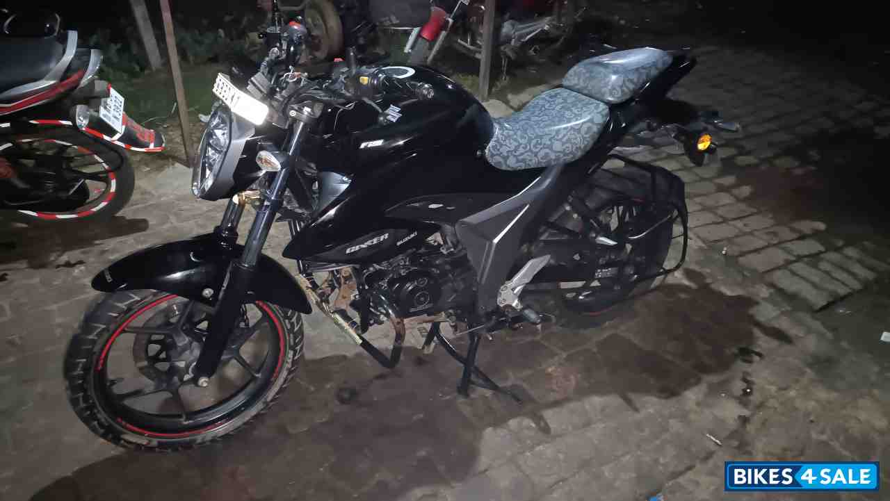 Suzuki Gixxer 150