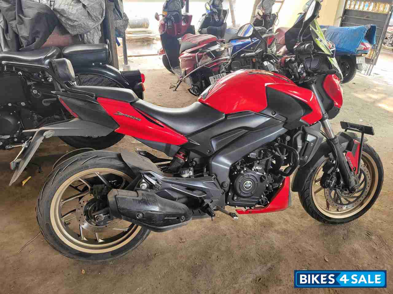 Bajaj Dominar Dominar 400 2018 with dual channel ABS
