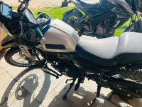 Yezdi Adventure Matte