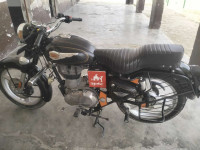 Black Royal Enfield Bullet Standard 350