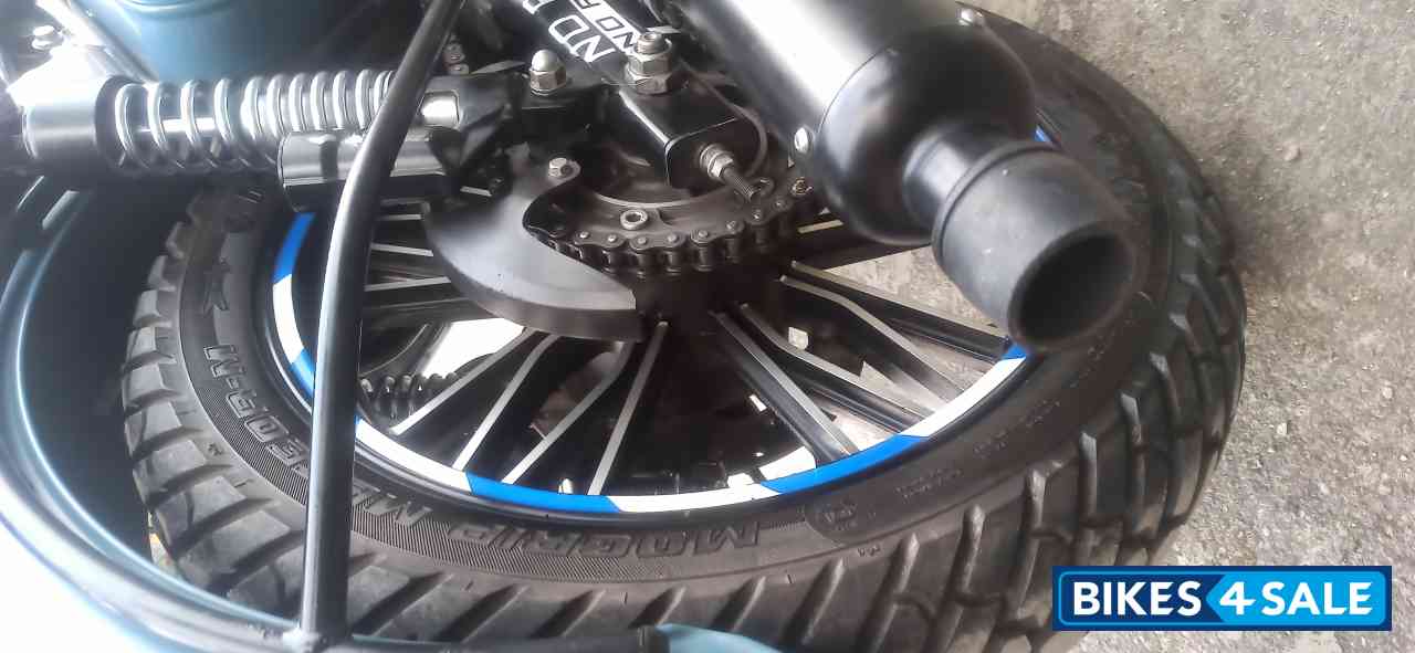 Airborne Blue Royal Enfield  Classic Signals 350cc dual abs