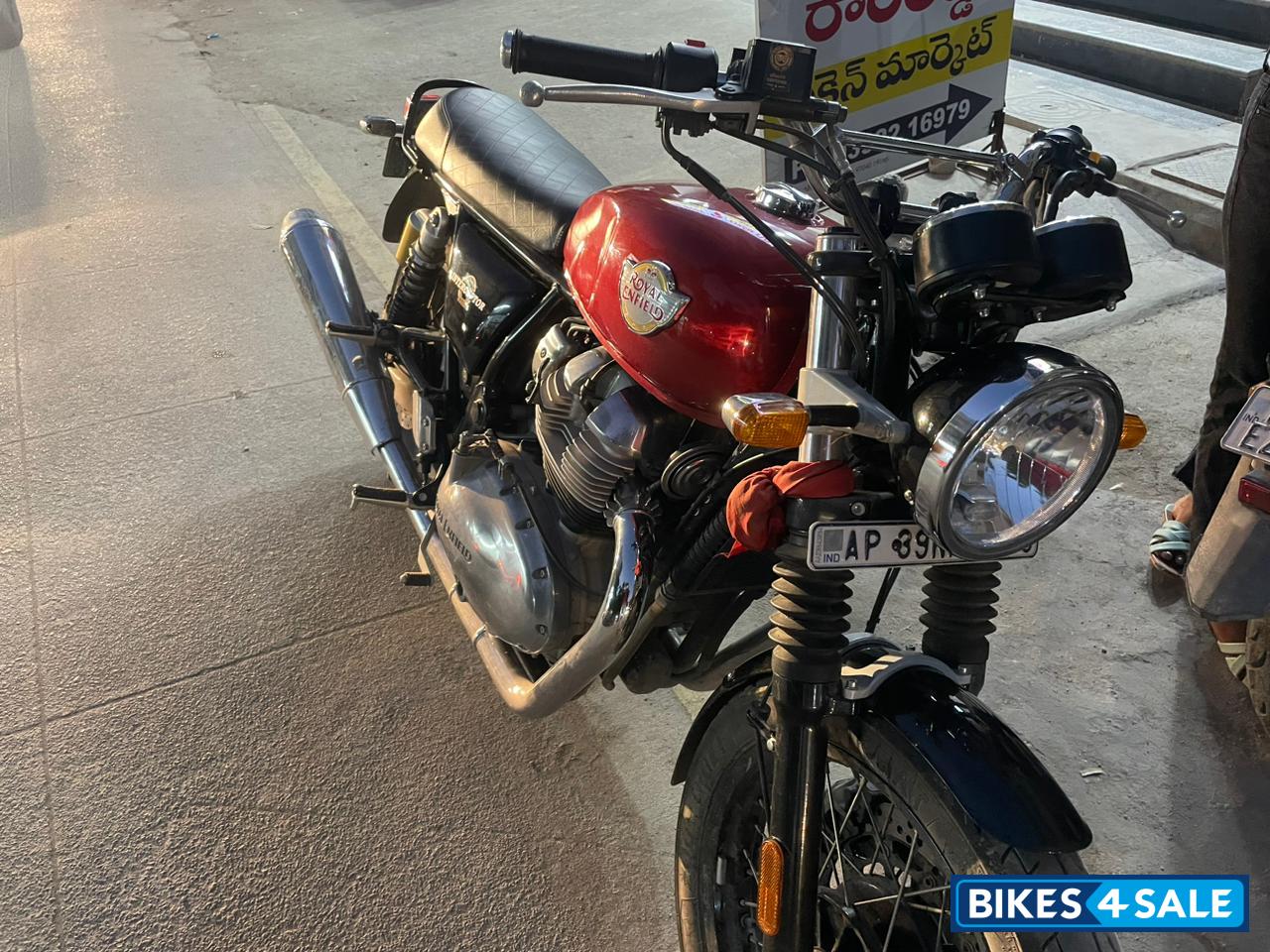 Royal Enfield 2023 Interceptor 650