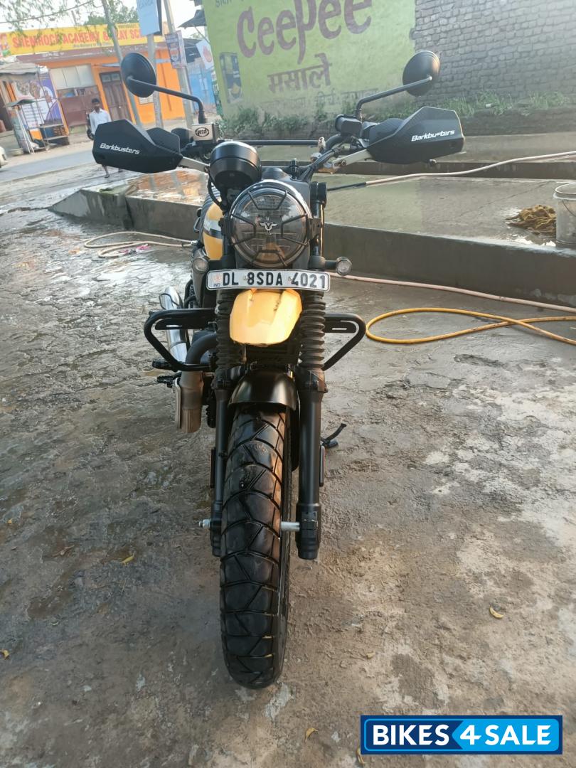 Yezdi Scrambler Single Tone