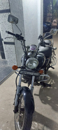 Bajaj Avenger 220 DTS-i
