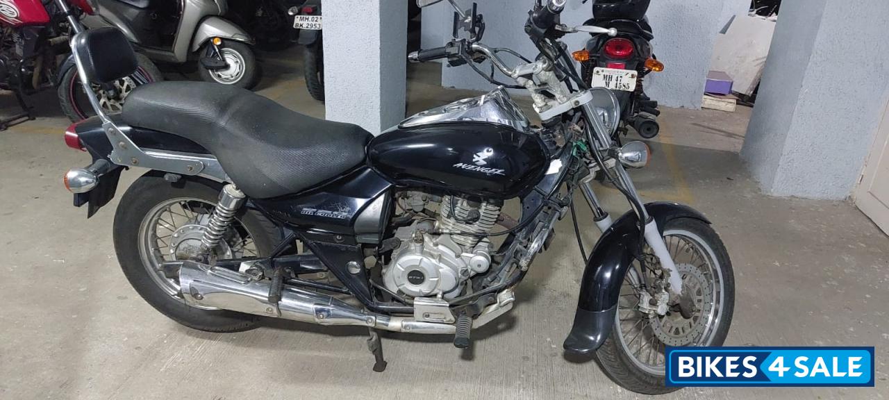 Bajaj Avenger 220 DTS-i Bajaj Avenger 220 DTS-i