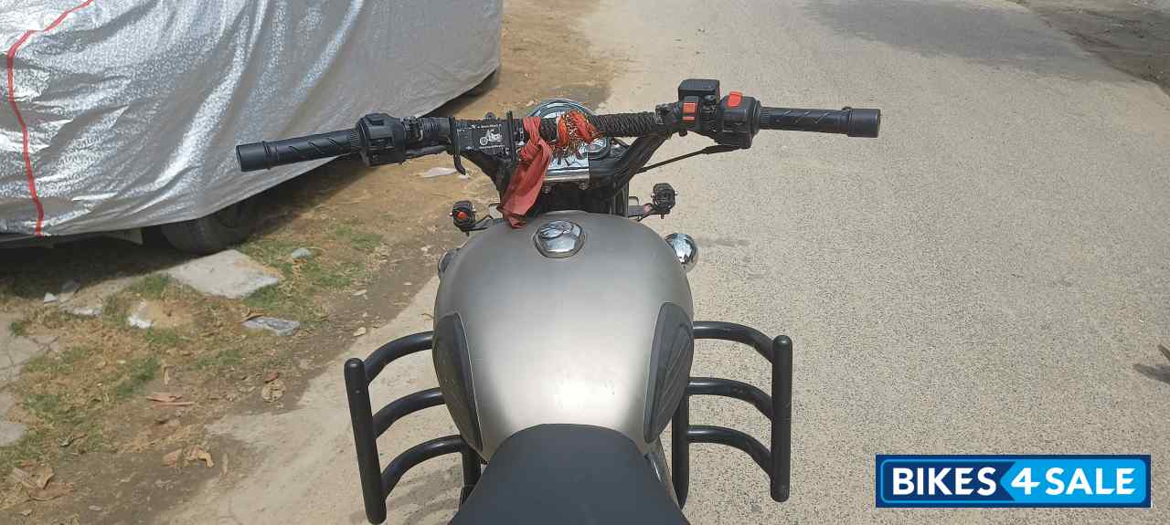 Royal Enfield Classic 350