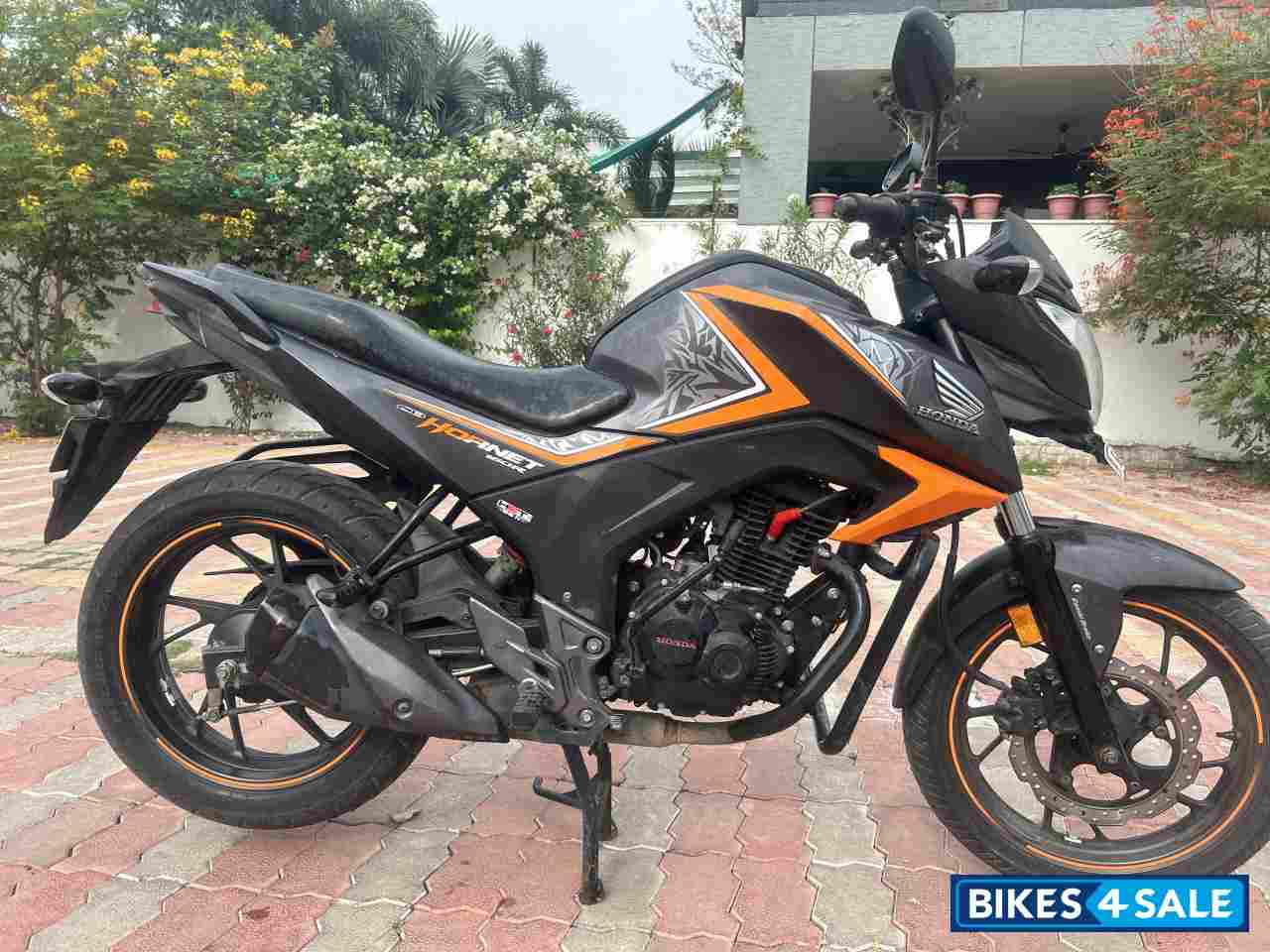 Honda CB Hornet 160R