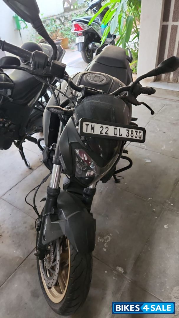 Bajaj Dominar 400 Disc