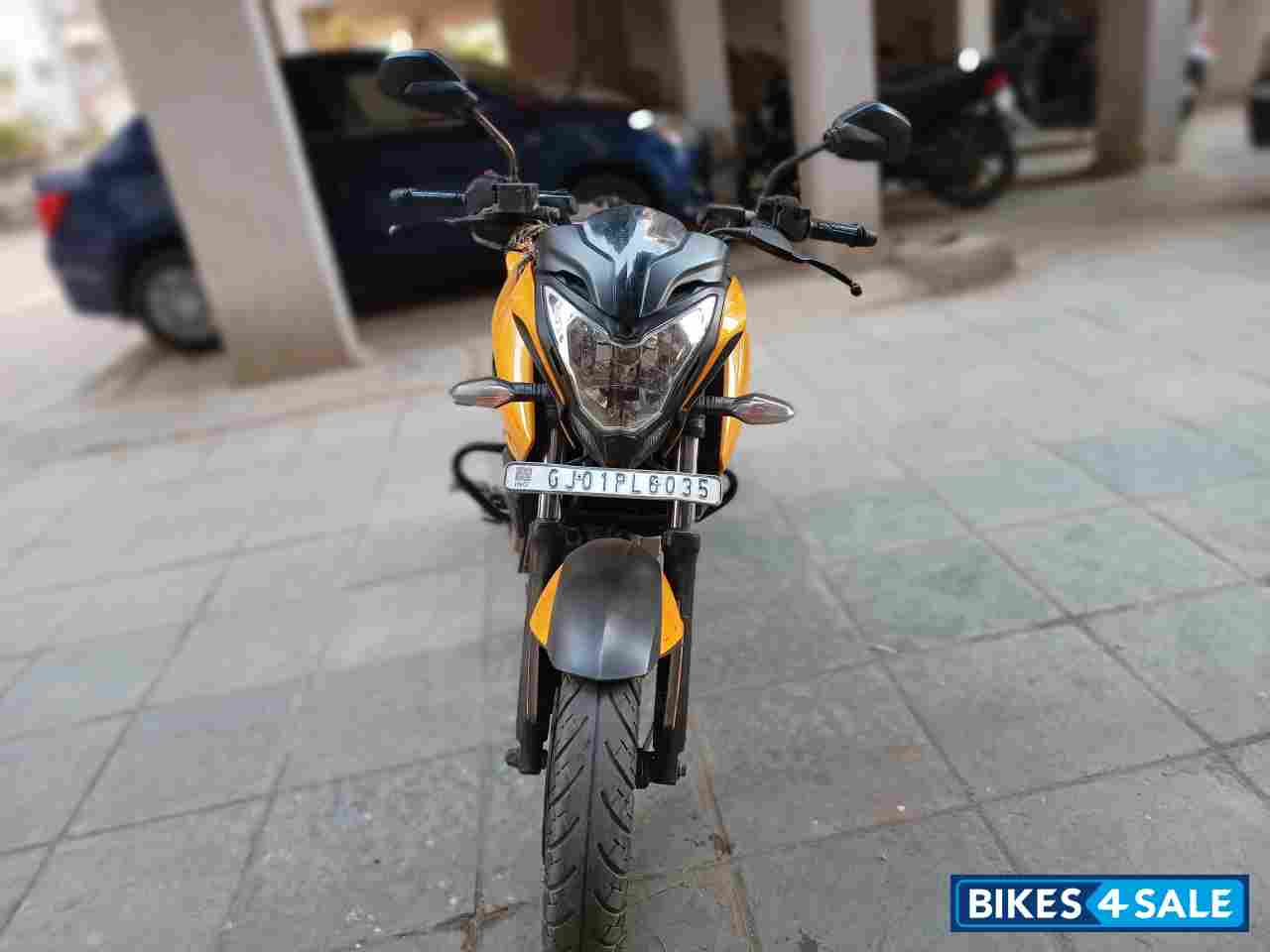 Bajaj Pulsar 200 NS