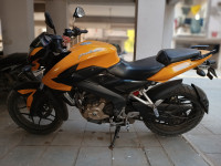 Bajaj Pulsar 200 NS