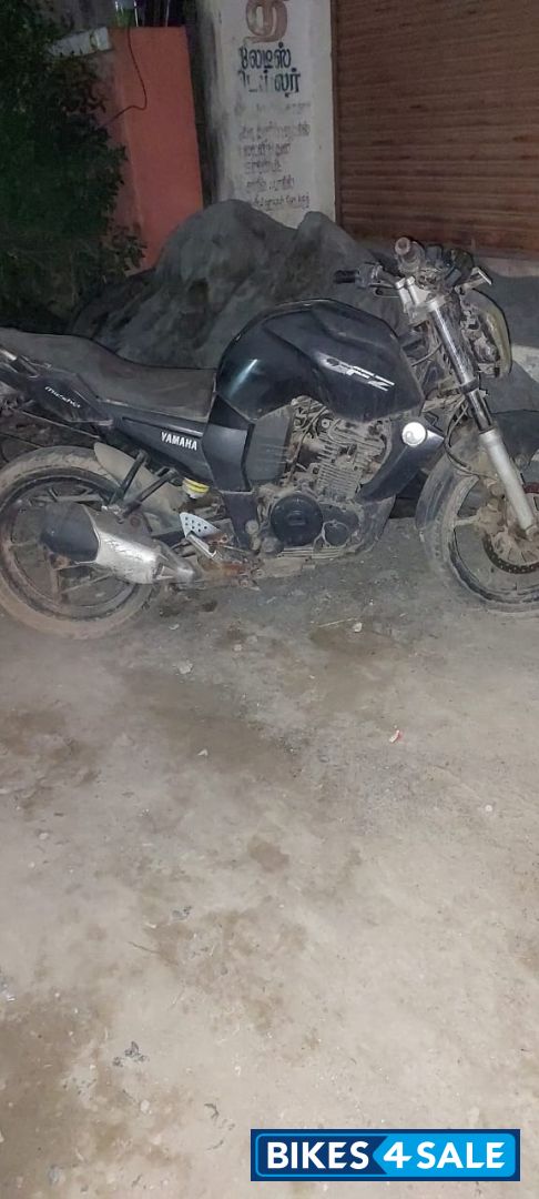Yamaha FZ