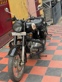 Royal Enfield Classic 350 2017 Model