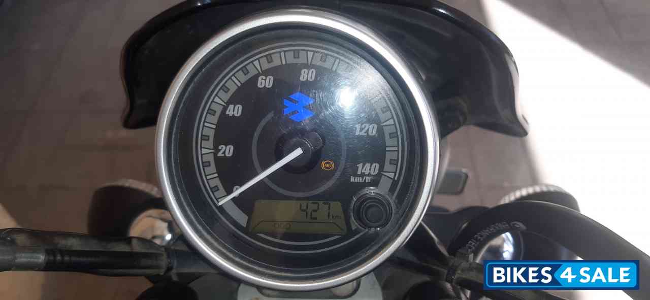 Black Bajaj Avenger Street 160 BS6
