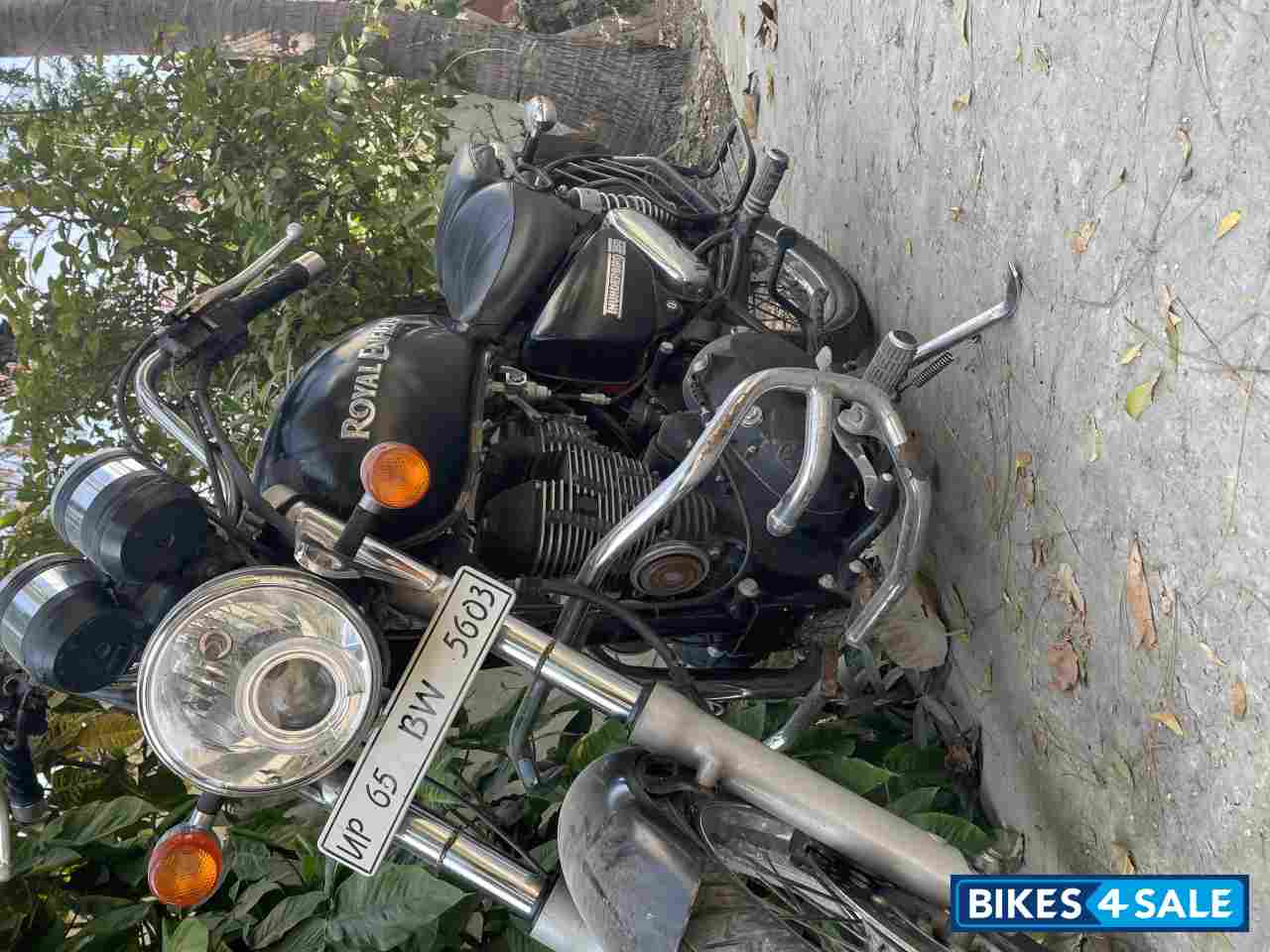 Royal Enfield Thunderbird 350