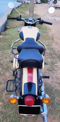 Tan Royal Enfield Classic 500