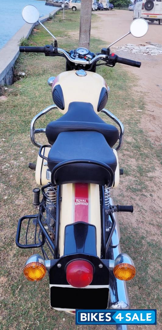 Tan Royal Enfield Classic 500