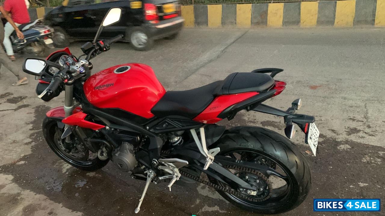 Triumph Street Triple S