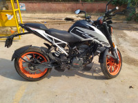 KTM Duke 200 ABS
