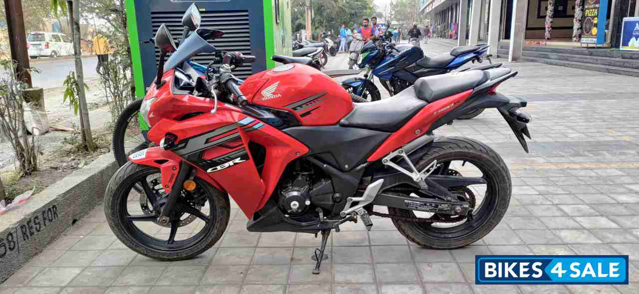 Honda CBR 250R ABS