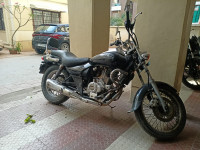 Bajaj Avenger Cruise 220