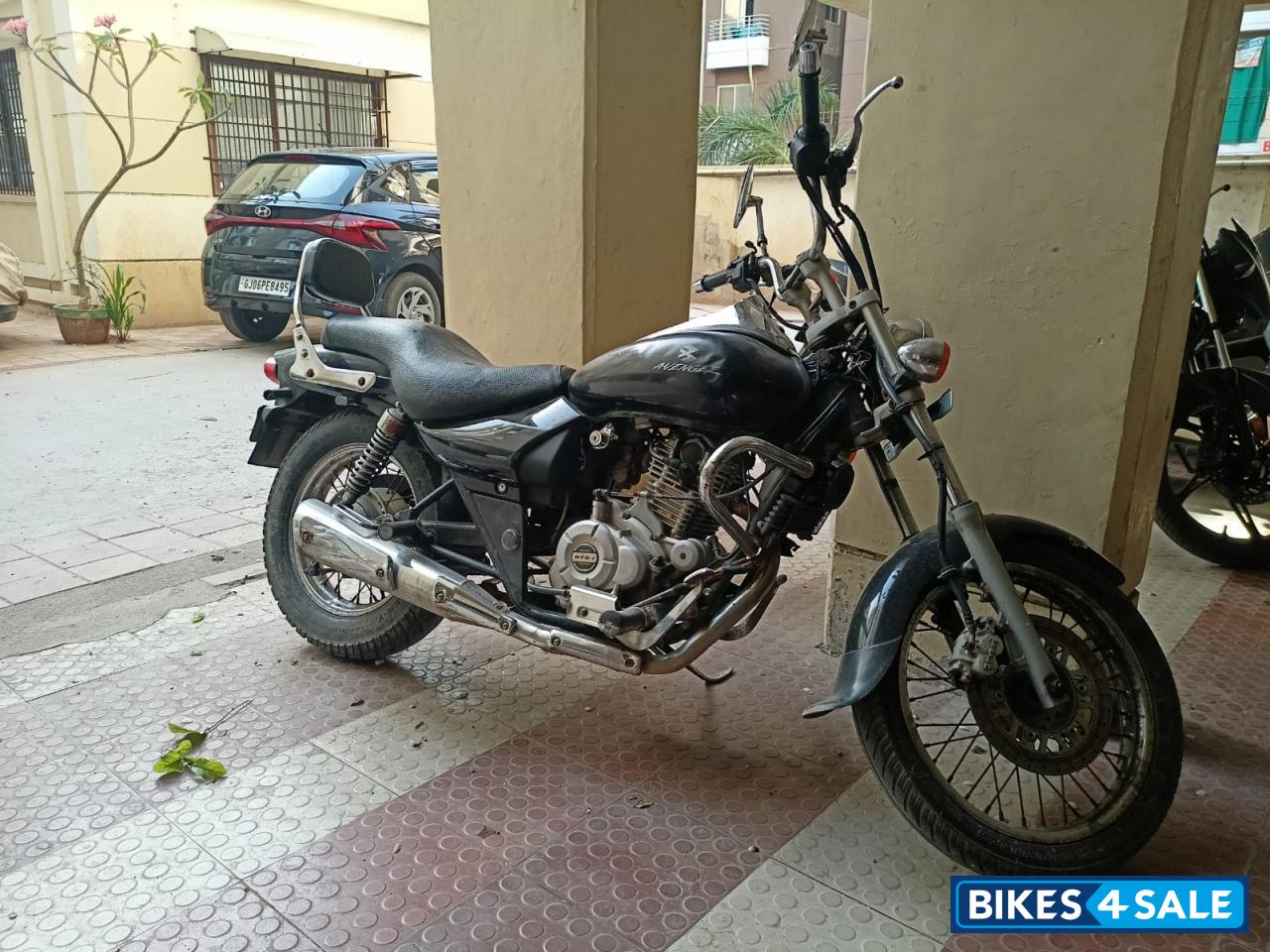 Bajaj Avenger Cruise 220 Bajaj Avenger Cruise 220