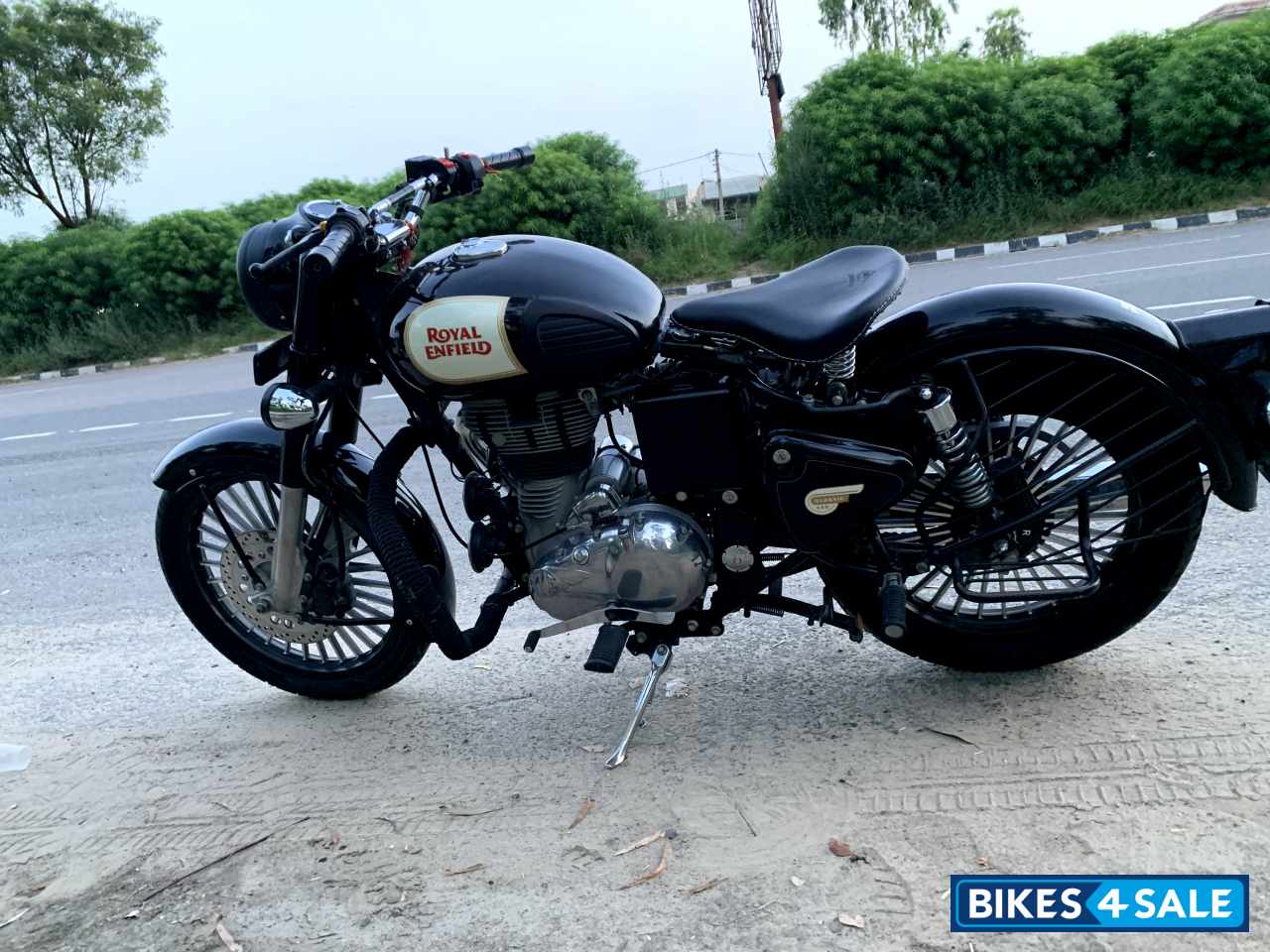 Royal Enfield Classic 350