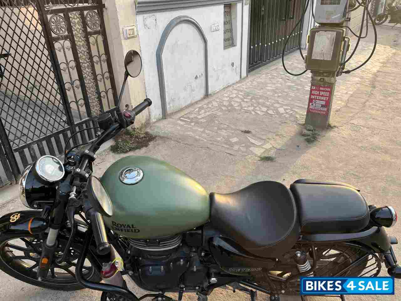 Royal Enfield Meteor 350 Fireball